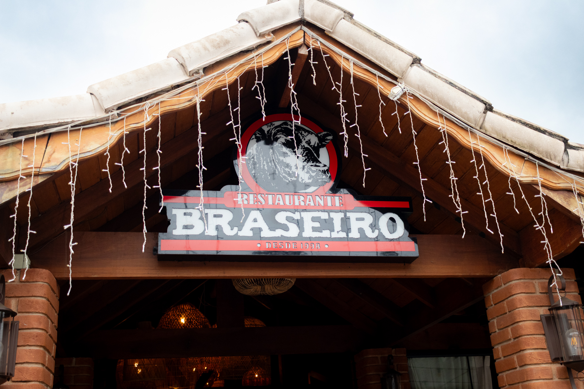 Fachada do Restaurante Braseiro Gaúcho em Penedo
